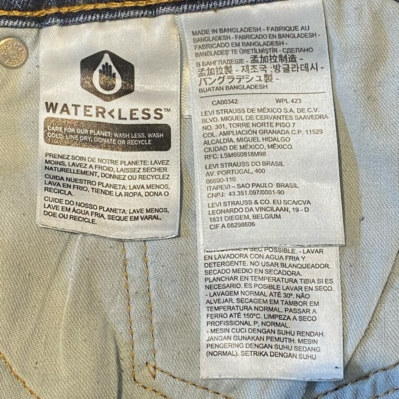 LEVI STRAUSS & CO. 541 MENS BLUE JEANS ZIP CLOSURE 99% COTTON 38W, 34L - Picture 14 of 16